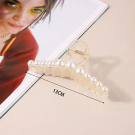 Large Pearl Claw Clip